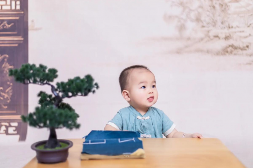 代怀哪里最便宜宝宝不爱吃饭怎么办